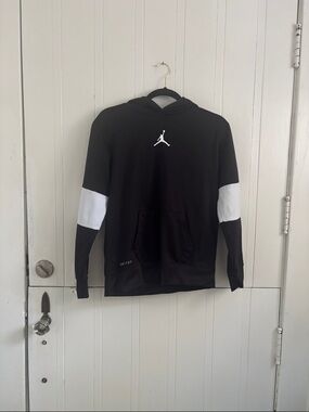 Boys Nike Jordan Black Hoodie with White Sleeve Accents
